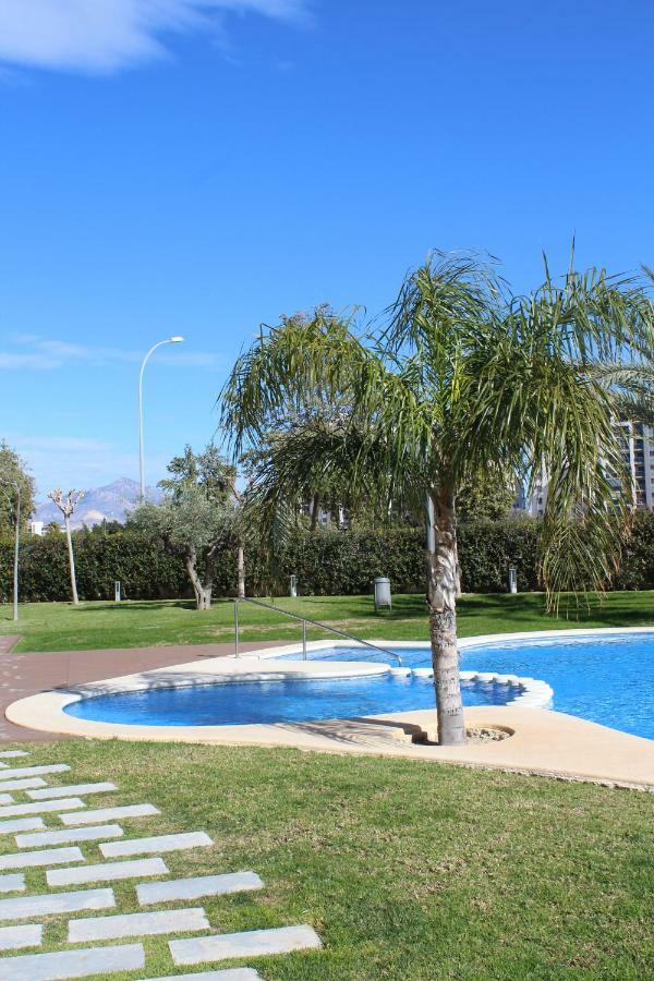Sol Y Playa Apartment อาลิกันเต ภายนอก รูปภาพ