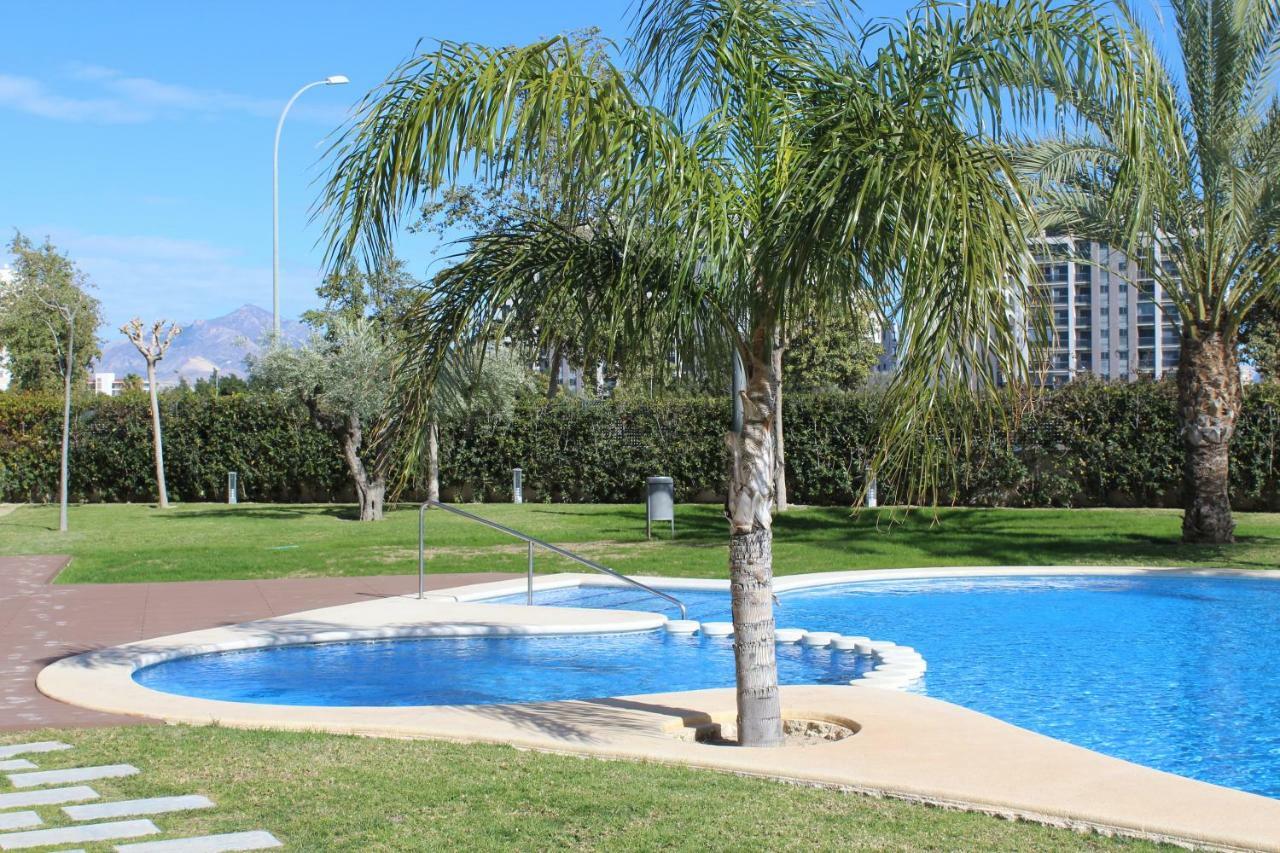 Sol Y Playa Apartment อาลิกันเต ภายนอก รูปภาพ